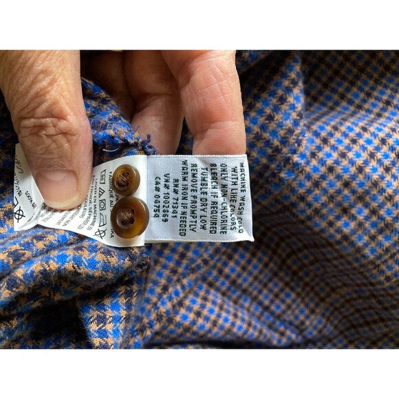 LL Bean Women's Plaid Flannel Shirt, Size XL, Blue Black Tan Cotton Pockets - Picture 10 of 11